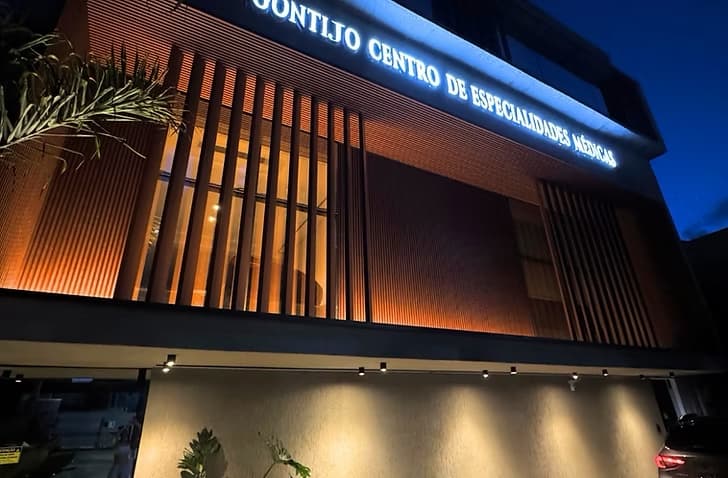 Fachada: Consultório Particular (Mangabeiras, BH)